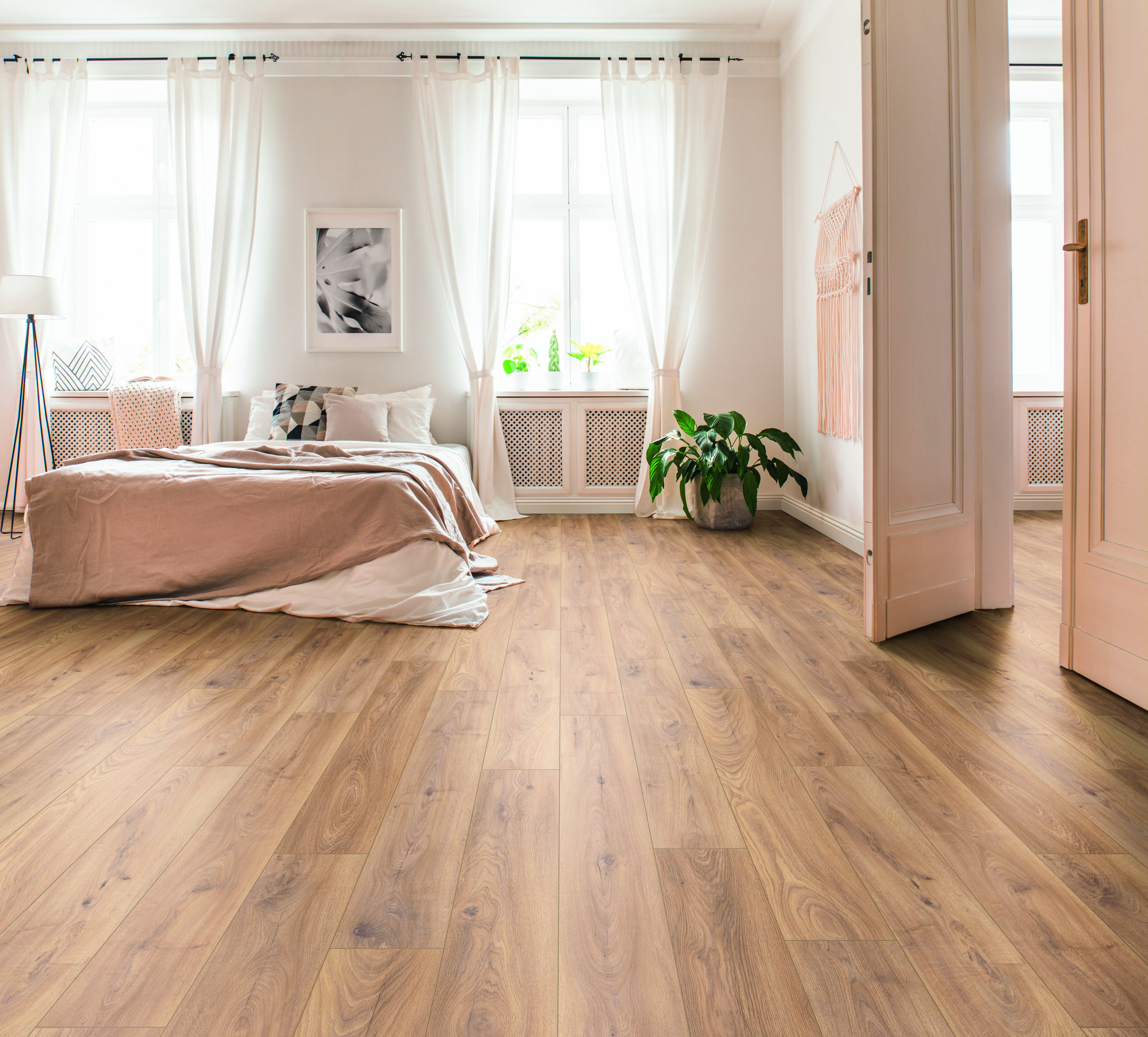 12mm Eurohome - Firebrand Oak - Image 2